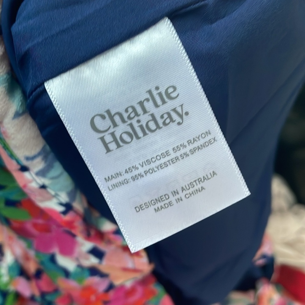 Charlie Holiday Valentina Floral Midi Dress - Picture 11 of 12